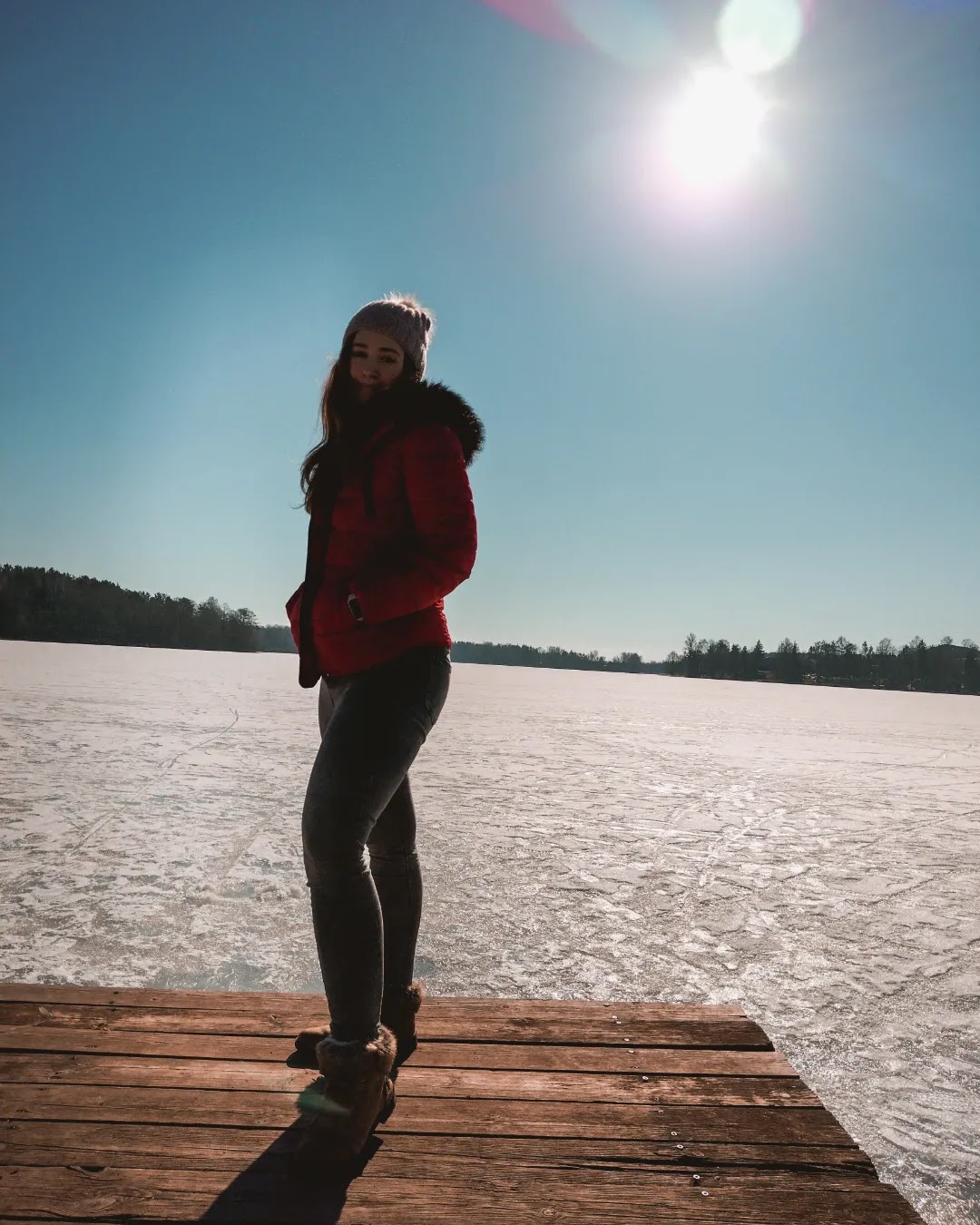 frozen lake in Trakai - solo travel