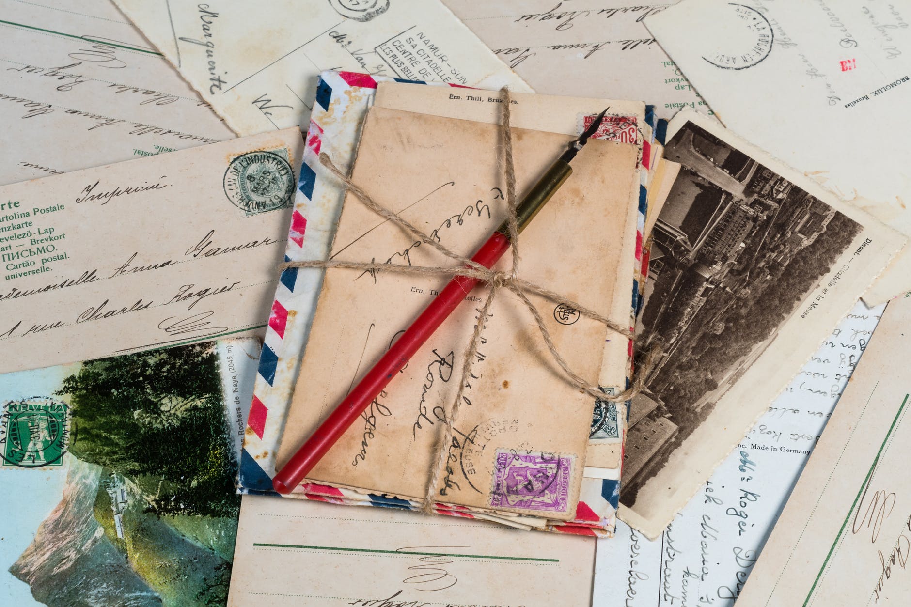 letter envelopes
postcrossing